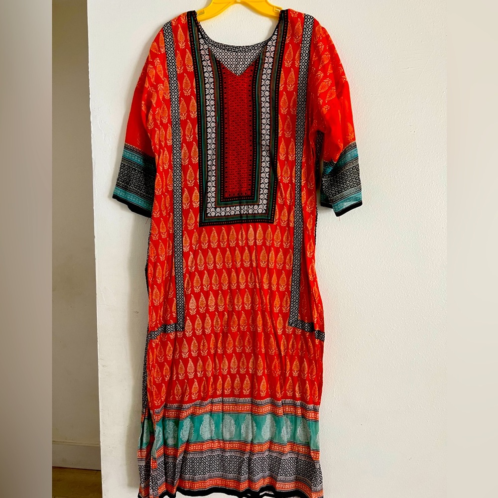 Fresh colorful dress!!